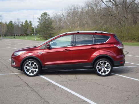 Used 2013 Ford Escape Titanium image 20