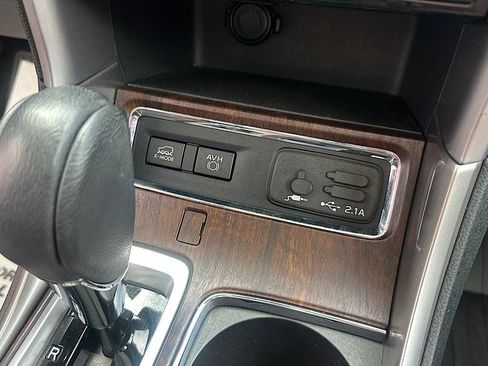 Used 2019 Subaru Ascent Touring w/ Popular Package #2A image 26