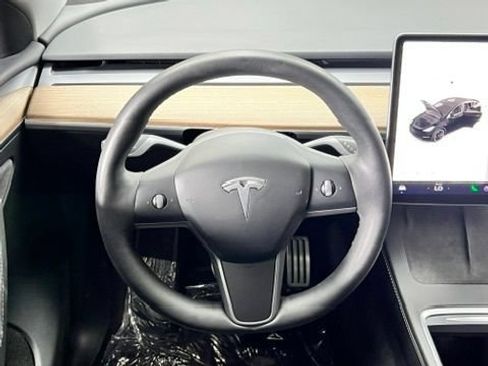 Used 2024 Tesla Model Y Performance AWD/4WD image 24