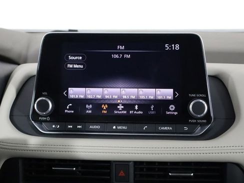 Used 2025 Nissan Rogue SV FWD image 24