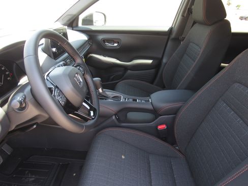 New 2026 Honda HR-V Sport image 12