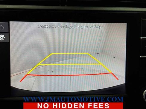 Used 2025 Kia Soul LX image 28