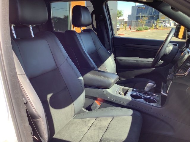 Used 2020 Jeep Grand Cherokee Altitude AWD/4WD image 37