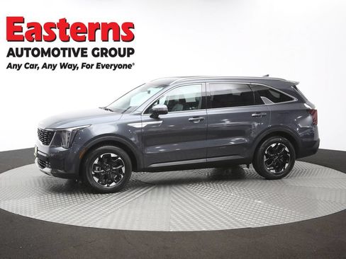 Used 2024 Kia Sorento S FWD image 60