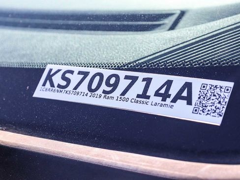 Used 2019 RAM 1500 Laramie w/ Convenience Group image 10