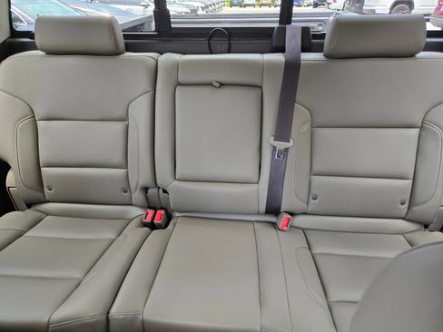 Used 2017 GMC Sierra 1500 SLT AWD/4WD image 13