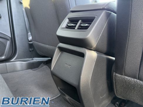 New 2026 Chevrolet Equinox EV LT image 27