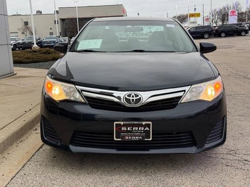 Used 2012 Toyota Camry LE image 8
