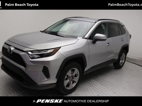 Certified 2025 Toyota RAV4 XLE FWD image 1
