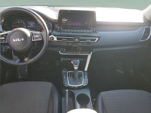 Certified 2023 Kia Seltos S w/ Navigation Package image 6