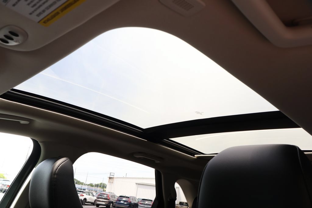 Used 2024 Ford Edge SEL w/ Convenience Package AWD/4WD image 38