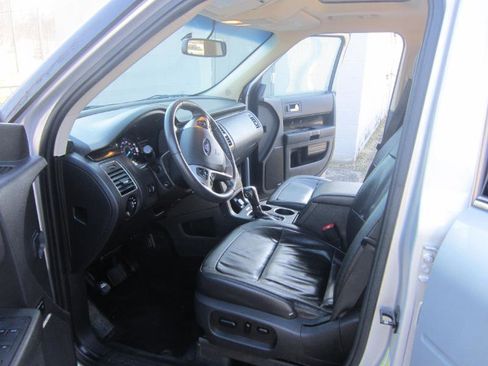 Used 2019 Ford Flex SEL w/ Equipment Group 202A image 9