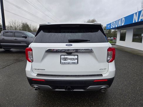 Used 2023 Ford Explorer Limited w/ Limited Technology Package image 6