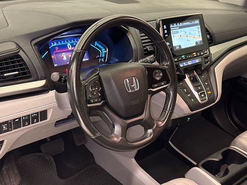 Used 2019 Honda Odyssey Touring image 19