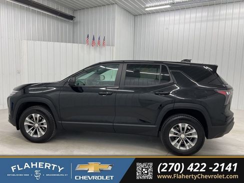 Used 2025 Chevrolet Equinox LT image 5