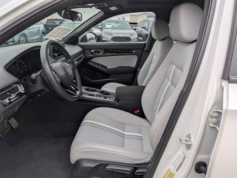 Used 2025 Honda Civic Sport image 15