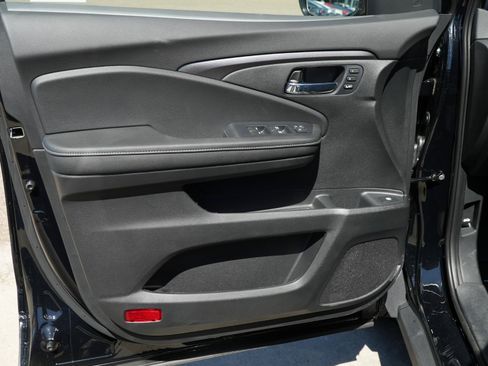 New 2026 Honda Ridgeline RTL image 13