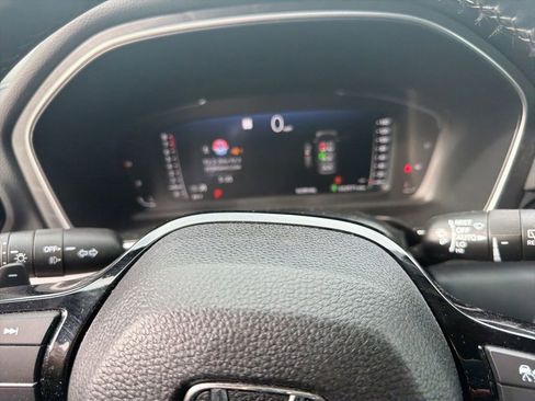 Used 2024 Honda Pilot Elite image 10