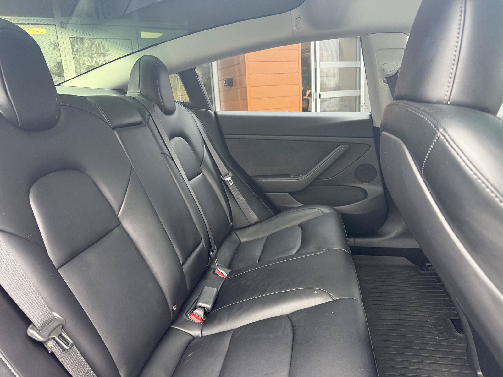 Used 2023 Tesla Model 3 Standard Range RWD image 9