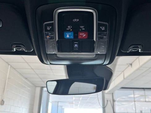 Certified 2025 RAM 1500 Big Horn AWD/4WD image 21