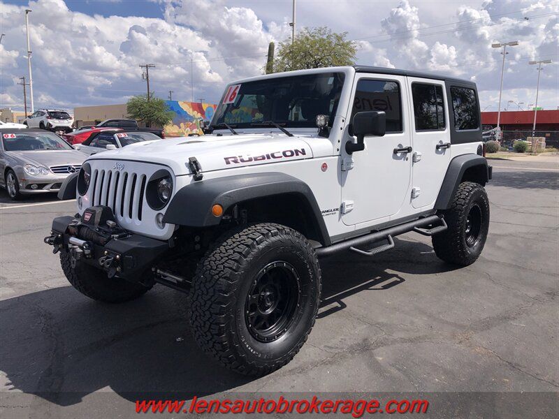 Used 2016 Jeep Wrangler Unlimited Rubicon AWD/4WD image 8