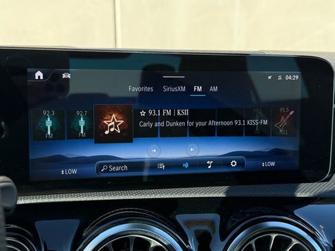 Used 2026 Mercedes-Benz CLA 250 image 9