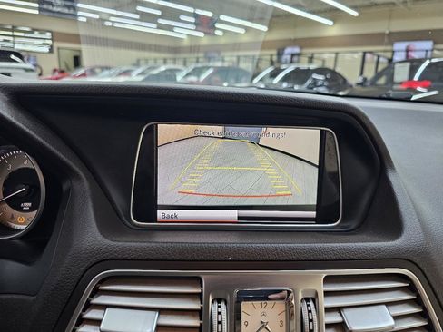 Used 2014 Mercedes-Benz E 350 Cabriolet image 31