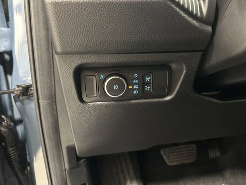 New 2025 Ford Ranger Lariat w/ Black Appearance Package image 11