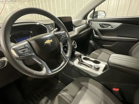 Used 2023 Chevrolet Blazer LT w/ Convenience Package image 9