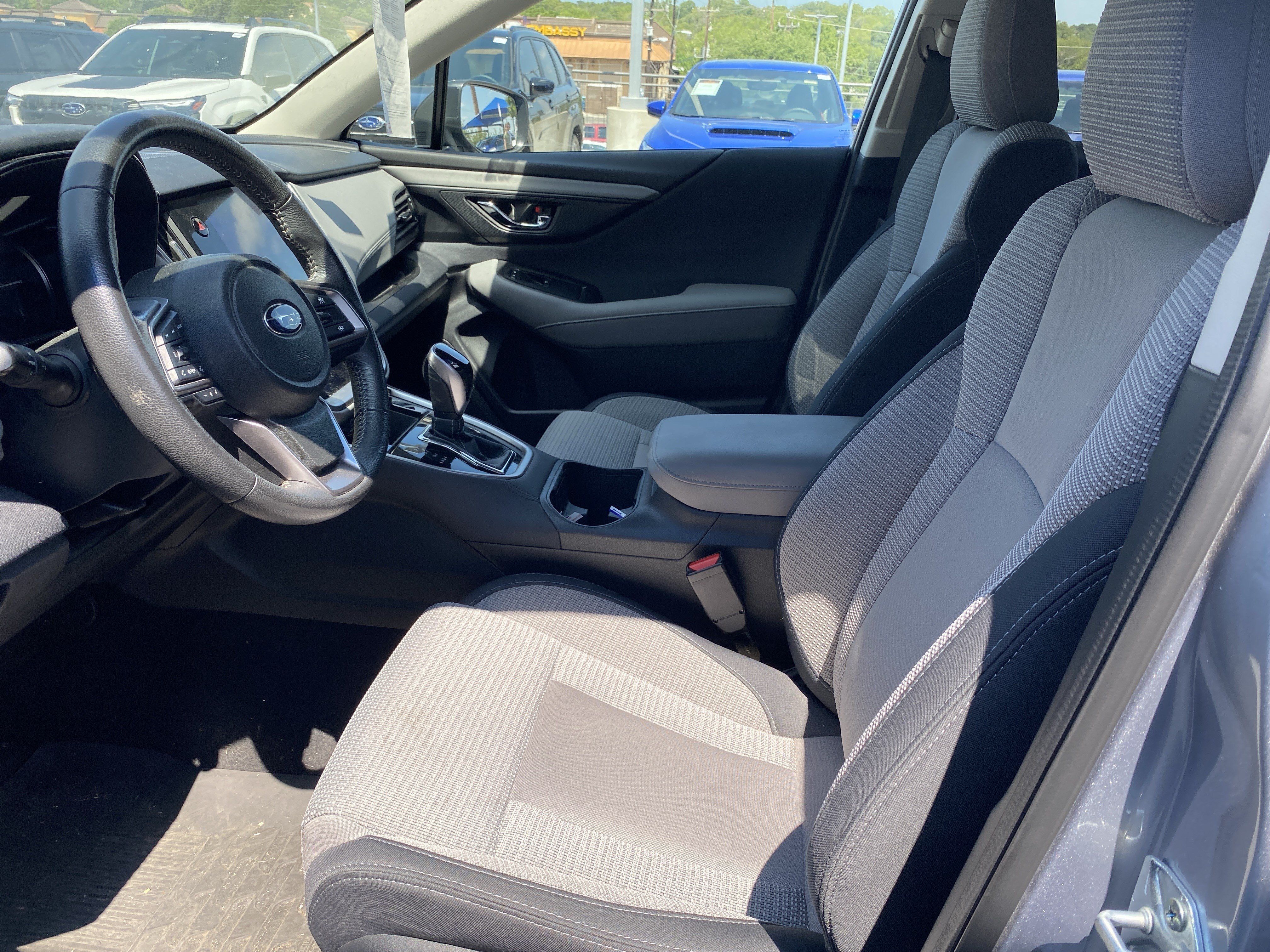 Certified 2025 Subaru Outback Premium AWD/4WD image 8