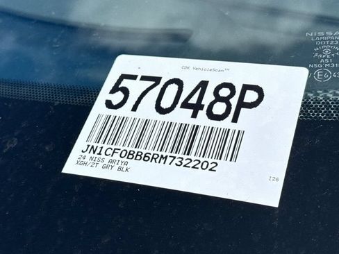 Used 2024 Nissan Ariya AWD image 2