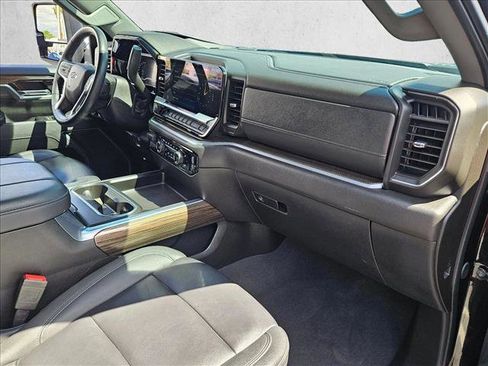 Used 2025 Chevrolet Silverado 2500 LT w/ Trail Boss Package image 20