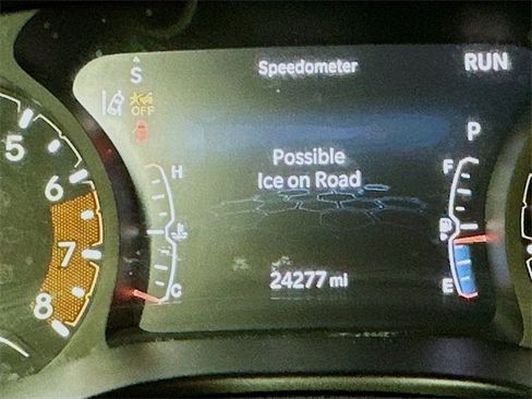 Used 2023 Jeep Compass Latitude w/ Convenience Group image 31