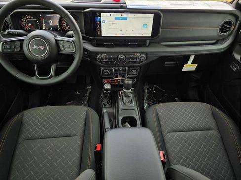 New 2026 Jeep Gladiator Mojave AWD/4WD image 15