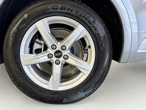 Used 2023 Audi Q5 2.0T Premium w/ Convenience Package image 30