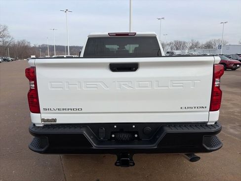New 2026 Chevrolet Silverado 2500 Custom image 4