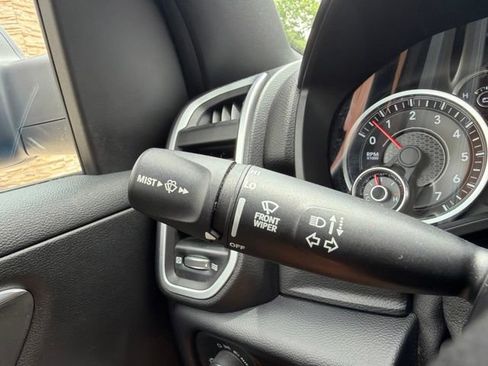 Used 2021 RAM 1500 Big Horn AWD/4WD image 24