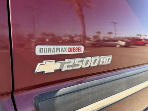 Used 2004 Chevrolet Silverado 2500 LT image 23