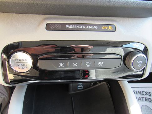 Used 2023 Ford Escape Active w/ Tech Pack #1 image 19