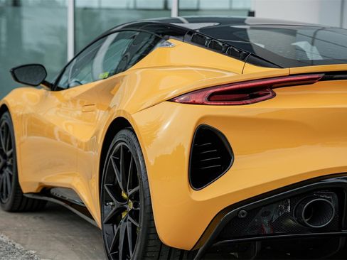 New 2025 Lotus Emira image 12