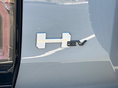 Used 2025 GMC Hummer EV 3X AWD/4WD image 13