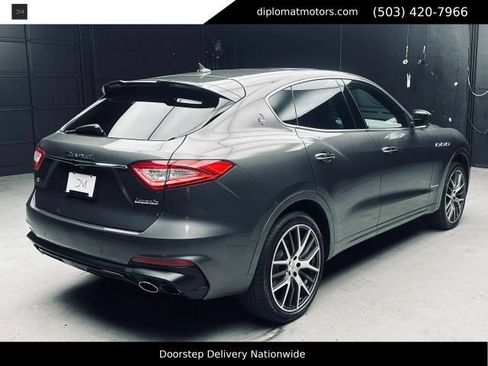 Used 2019 Maserati Levante GranSport AWD/4WD image 7