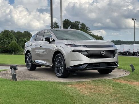 Used 2025 Nissan Murano Platinum AWD/4WD image 9