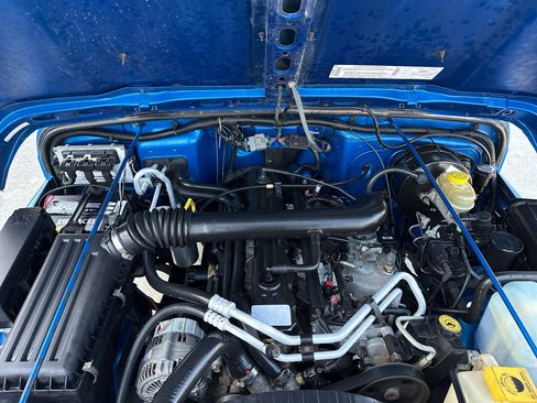 Used 2002 Jeep Wrangler X image 13