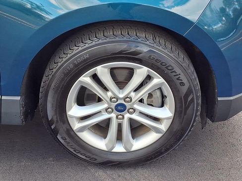 Used 2020 Ford Edge SEL w/ Convenience Package image 26