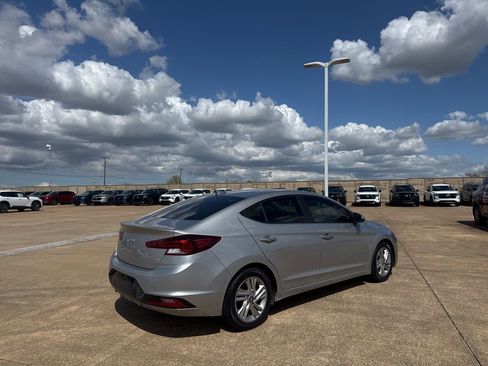 Used 2020 Hyundai Elantra SEL image 22