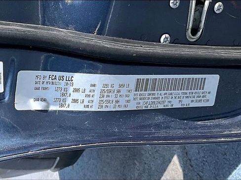 Used 2020 Jeep Cherokee Limited w/ Luxury Group image 13