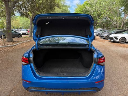 Used 2025 Nissan Sentra SV image 25