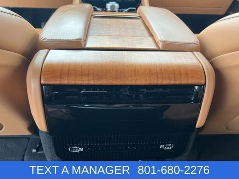 Used 2022 Jeep Grand Wagoneer Series III w/ Rear Seat Video Group 1 AWD/4WD image 42