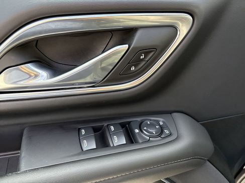 Certified 2024 Chevrolet Suburban LS image 25